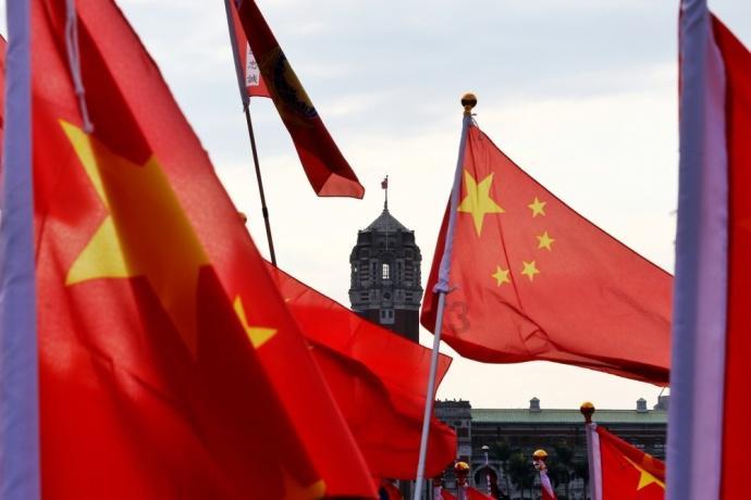 现在离婚的那么多那么当初为啥还要结婚？游戏画面